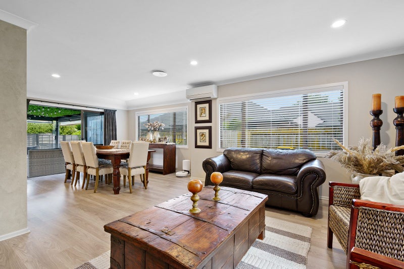 11 Mirbeck Avenue, Cambridge, Cambridge - Carousel 1