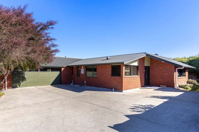 16 de Castro Drive, Blenheim, Blenheim - Carousel 23