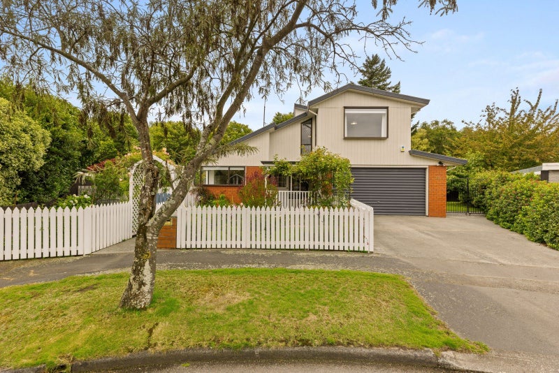 28 Rubens Place, Burnside, Christchurch - Carousel 1