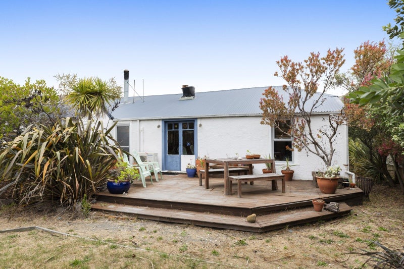 1/83 Nayland Street, Sumner, Christchurch - Carousel 1