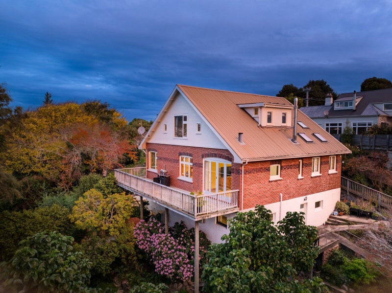30 Stonelaw Terrace, Maori Hill, Dunedin - Carousel 1