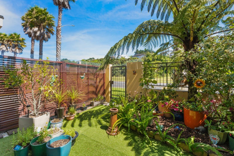 20 Waterside Crescent, Gulf Harbour, Whangaparaoa - Carousel 2