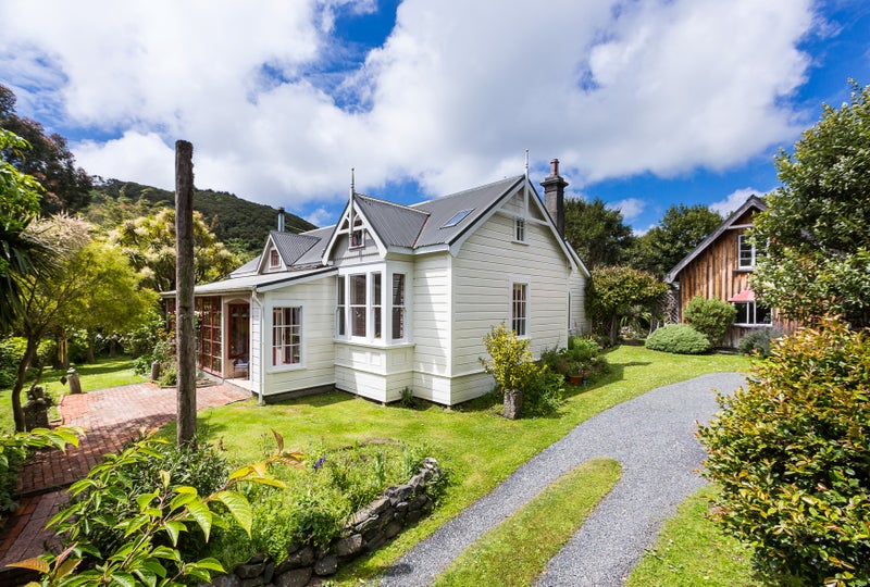 Property Valuation for 6 Holm Avenue, Broad Bay, Dunedin Trade Me
