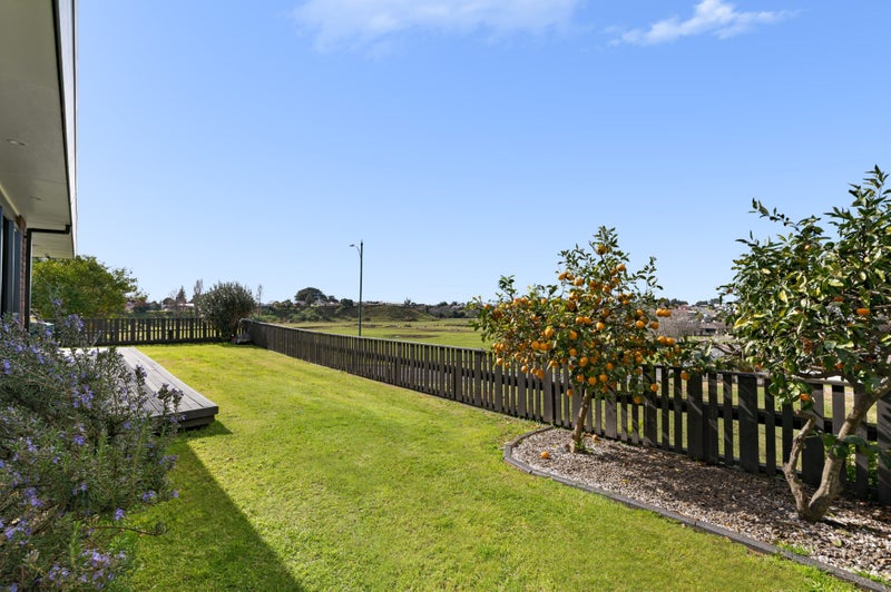 2B Cannell Farm Drive, Te Puke, Te Puke - Carousel 2