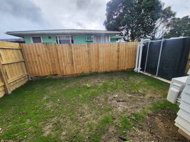 25 Friesian Drive, Mangere, Auckland - Carousel 13