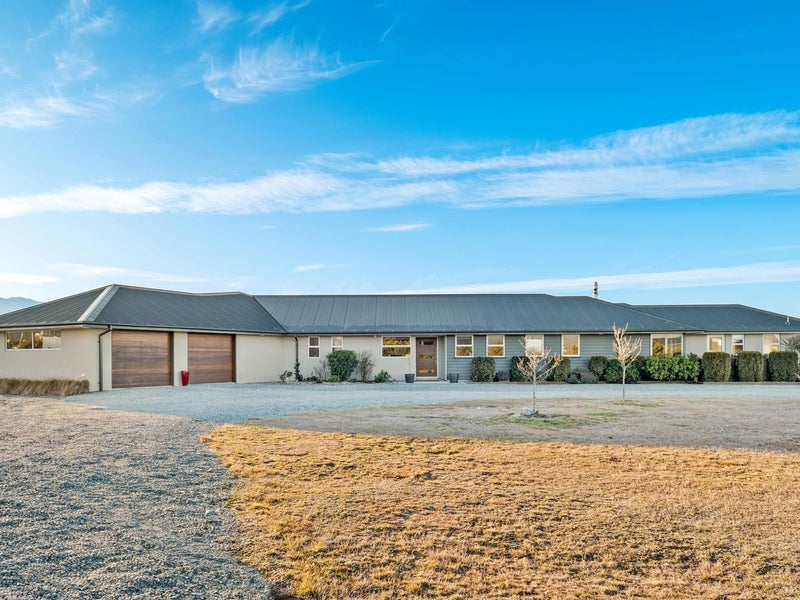 84 Boundary Terrace, Twizel - Carousel 1