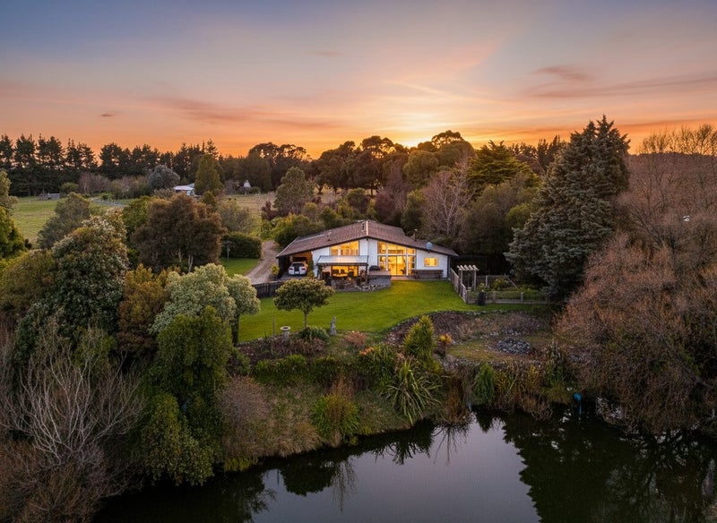 792 State Highway 2, Masterton - Carousel 1