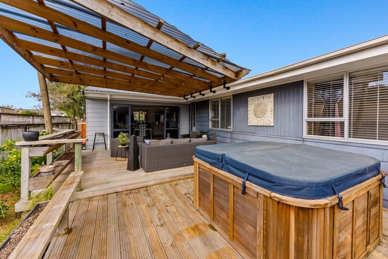 24A London Street, Pukekohe, Pukekohe - Carousel 40