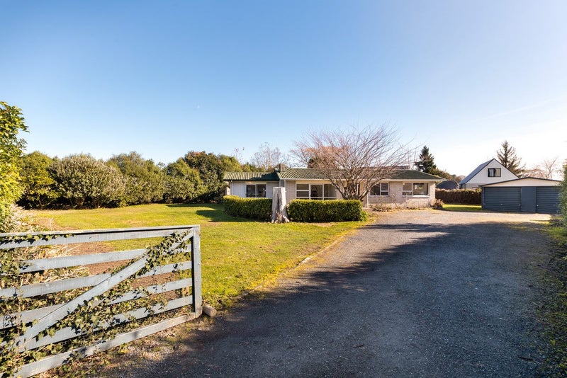 137 Burns Street, Leamington, Cambridge - Carousel 1