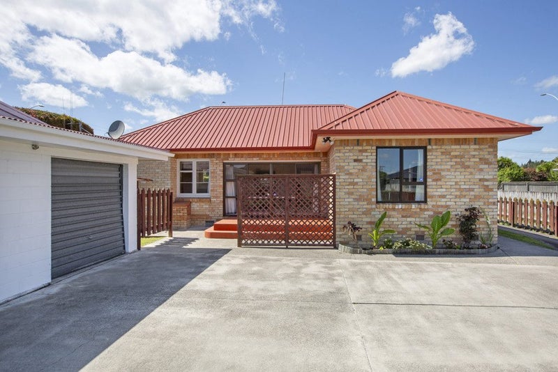 95 Fifth Avenue, Enderley, Hamilton - Carousel 2