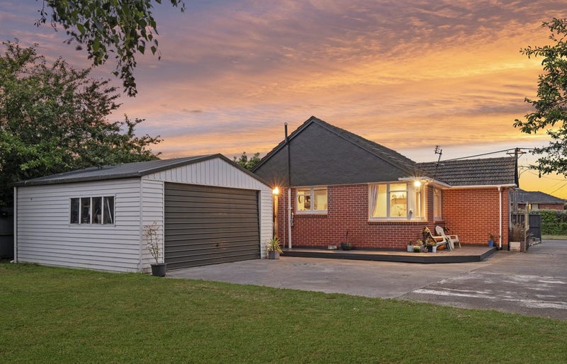 4 Doreen Street, Aranui, Christchurch - Carousel 1