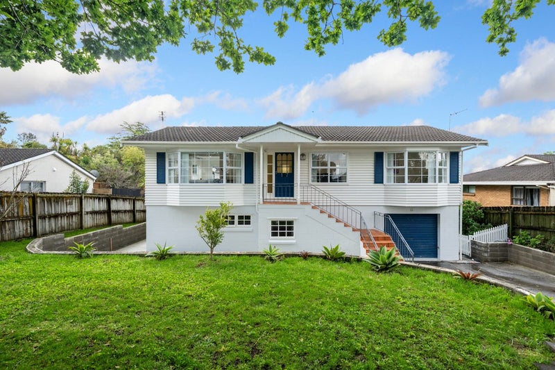1/17 Sartors Avenue, Northcross, Auckland - Carousel 1