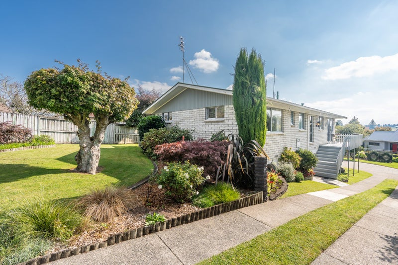 118 Greenhill Drive, Te Awamutu, Te Awamutu - Carousel 1