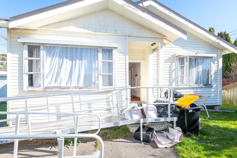 1/46 Puriri Street, Miramar, Wellington - Carousel 1