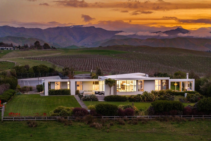 Property Valuation for 127 Fairbourne Drive, Blenheim Trade Me