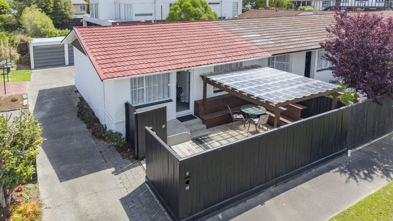 5/16 Holly Road, St Albans, Christchurch - Carousel 1