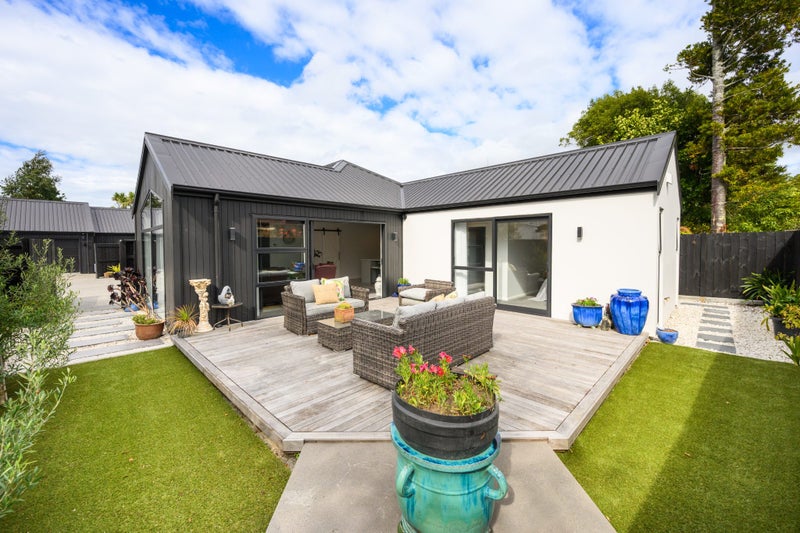 70 Slacks Road, Awapuni, Palmerston North - Carousel 17