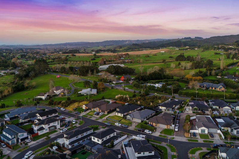 87 Twin Parks Rise, Papakura, Papakura, Auckland - Carousel 36