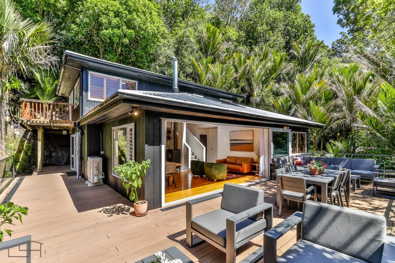 74 Otitori Bay Road, Titirangi, Waitakere City, Auckland - Carousel 2