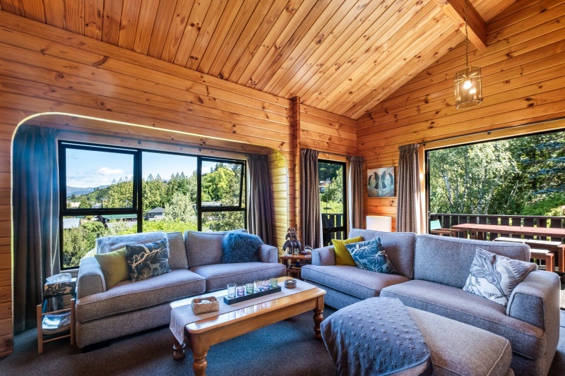 31 Alpine Avenue, Hanmer Springs, Hanmer Springs - Carousel 2