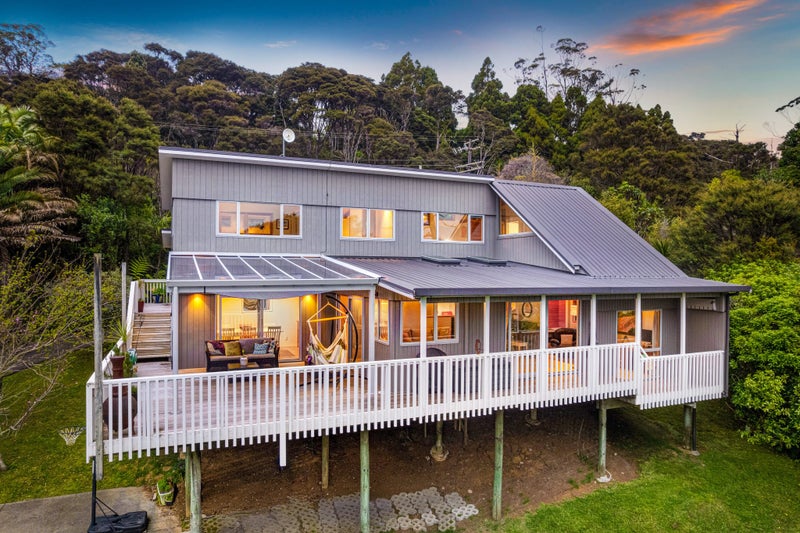 192 Carter Road, Oratia, Auckland - Carousel 1