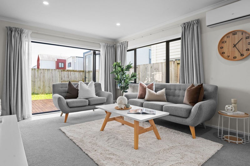 3 Rebekah Crescent, Flagstaff, Hamilton - Carousel 2