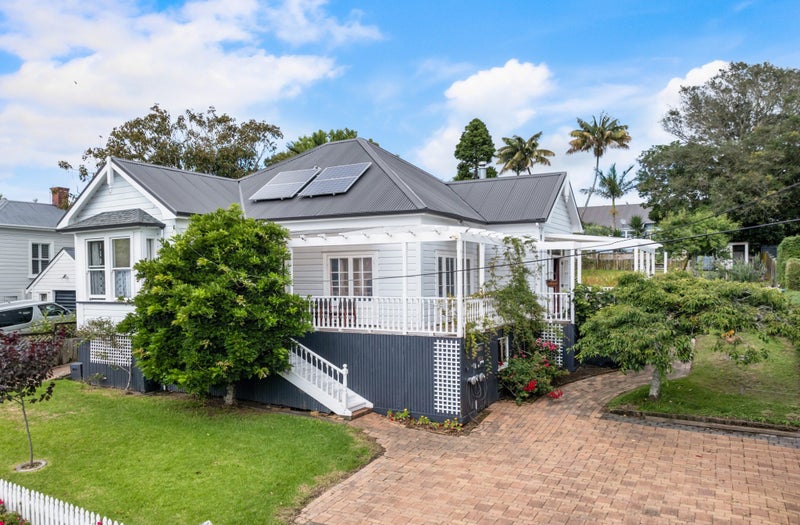 122 Grange Road, Mount Eden, Auckland - Carousel 1