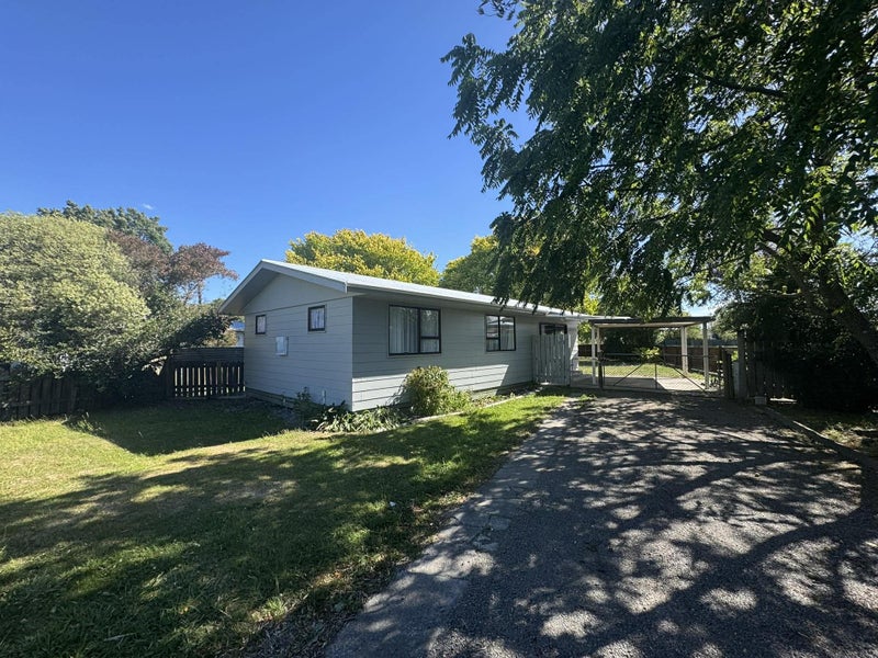 13 Vogel Crescent, Masterton - Carousel 1