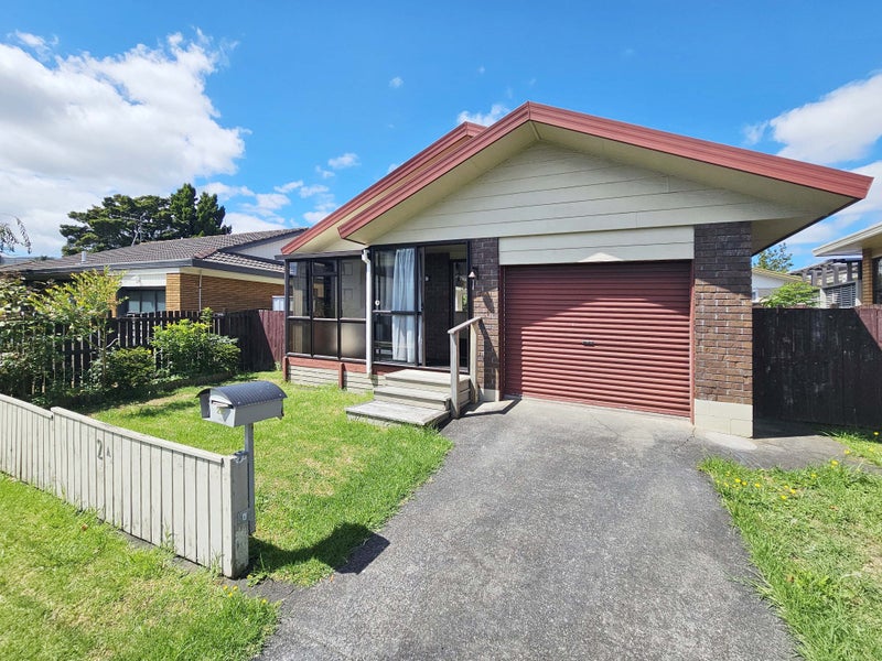 2A Duke Street, Papakura, Papakura - Carousel 1