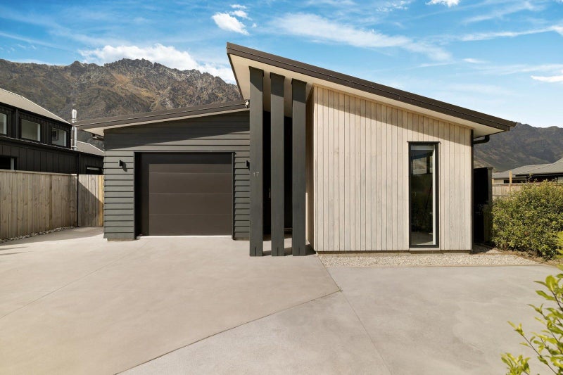 17 Bale Road, Jacks Point, Queenstown - Carousel 1