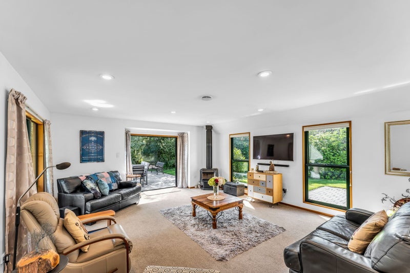 18 Campbell Street, Geraldine - Carousel 2