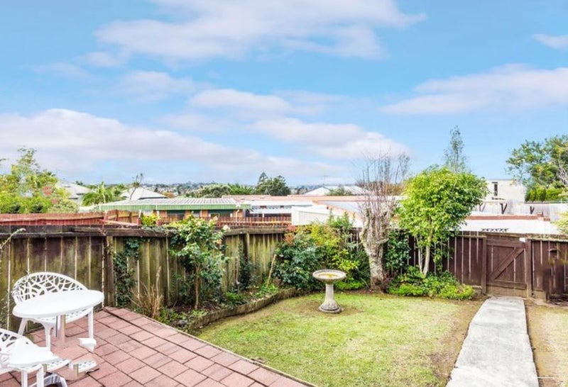 2/32 Strong Street, St Johns, Auckland - Carousel 12