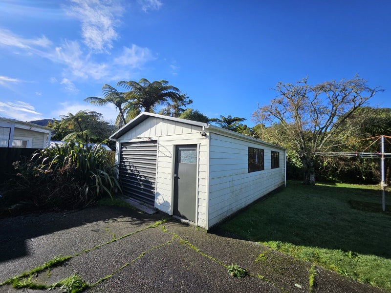 19 Palmerston Street, Greymouth, Greymouth - Carousel 14
