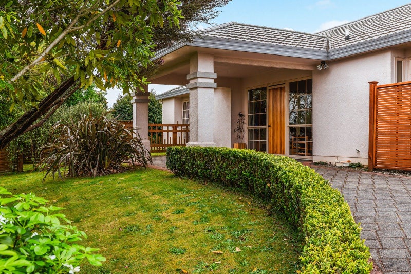 1 Bramley Drive, Rototuna, Hamilton - Carousel 2