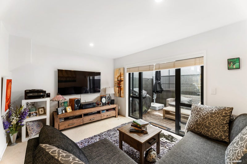 37A Waller Street, Onehunga, Auckland - Carousel 2