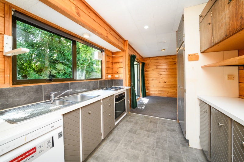 134 John F Kennedy Drive, Milson, Palmerston North - Carousel 2