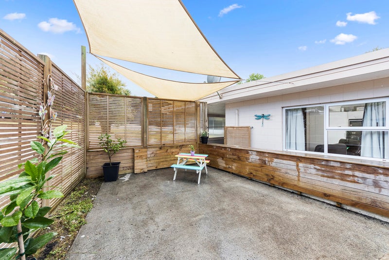1/2 Flavia Close, Torbay, Auckland - Carousel 13