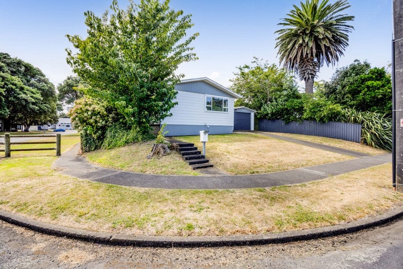 21 Manawapou Road, Hawera - Carousel 2