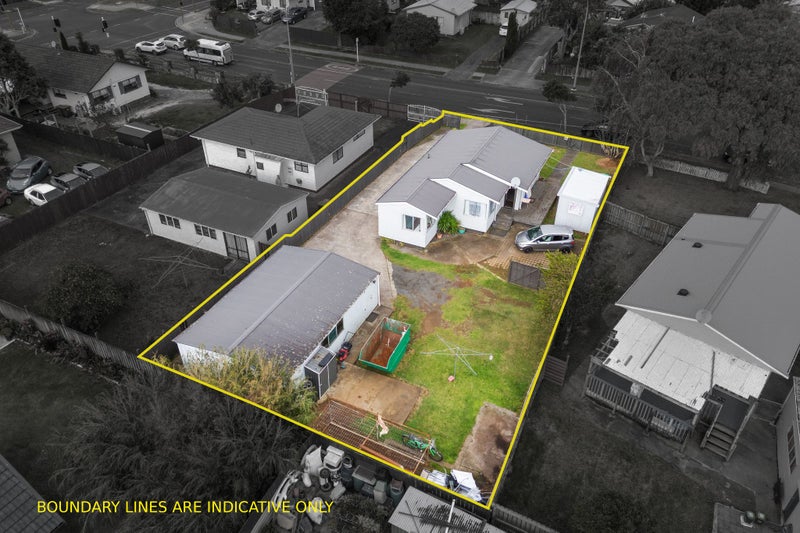 7 Burundi Avenue, Clendon Park, Auckland - Carousel 1