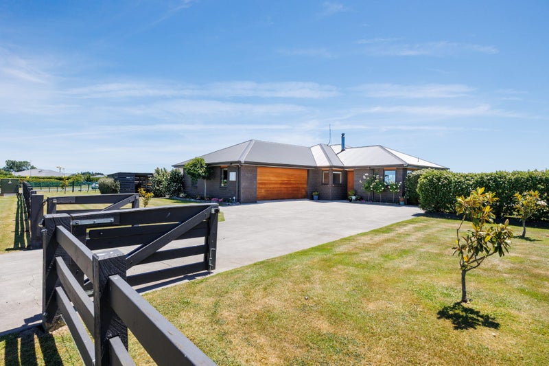 115 Mount Taylor Drive, Feilding, Feilding - Carousel 2