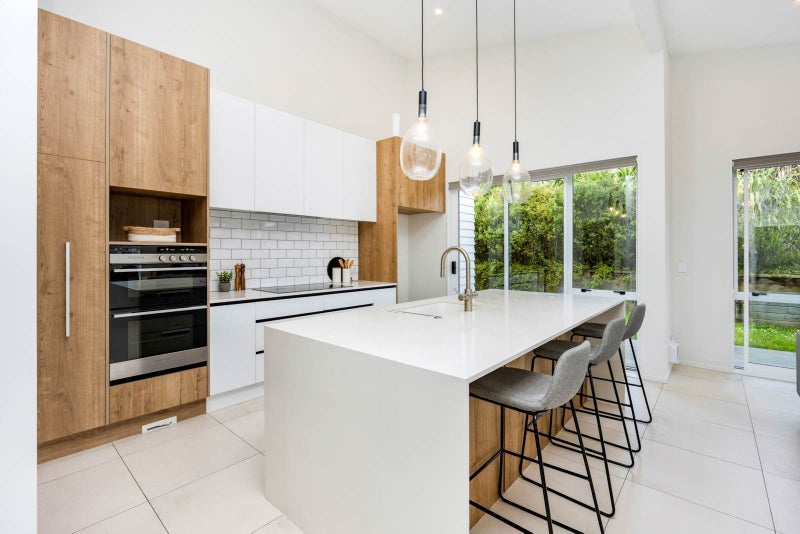 12 Flaxfield Lane, Beachlands, Auckland - Carousel 2