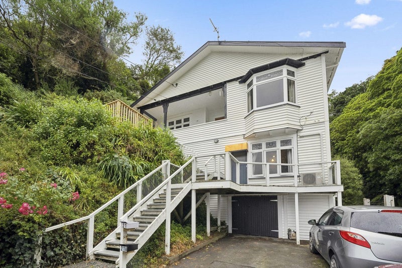 21 Laura Avenue, Brooklyn, Wellington - Carousel 1