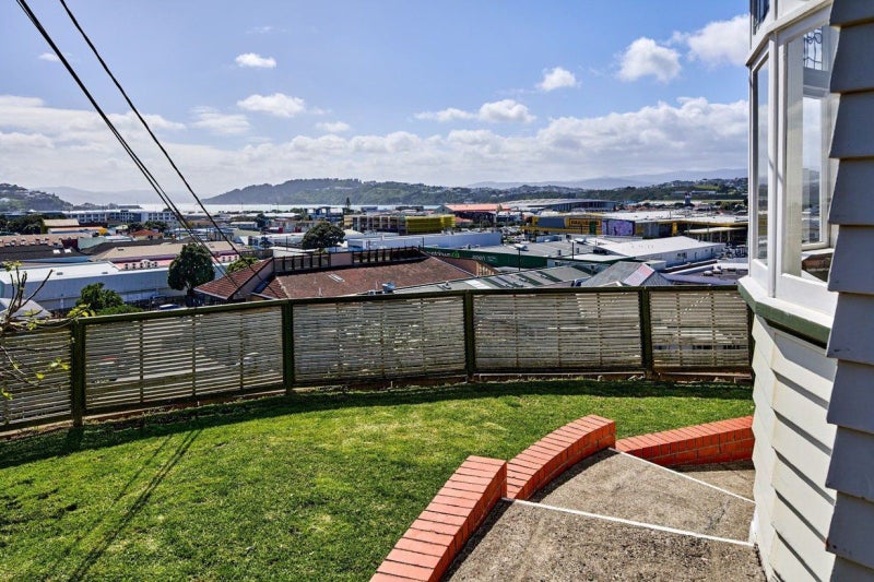 50 Childers Terrace, Kilbirnie, Wellington - Carousel 2