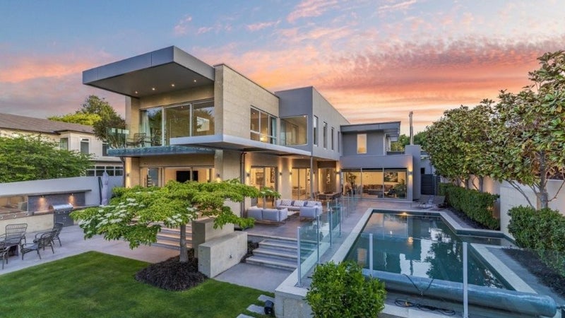 0 , Fendalton - Carousel 1