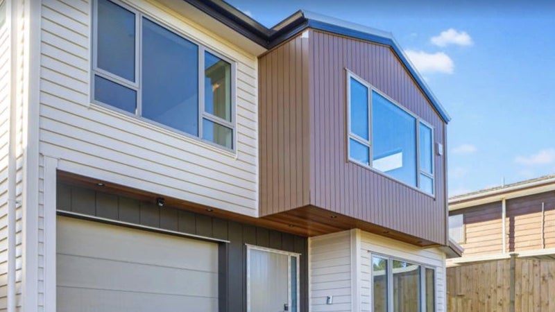 4 Colum Place, Bucklands Beach, Auckland - Carousel 1