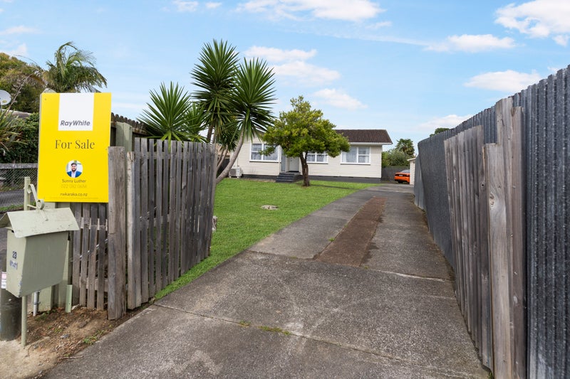 23 Winiata Terrace, Papakura, Papakura - Carousel 1