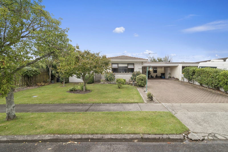 8A Gemini Place, Kawaha Point, Rotorua - Carousel 2