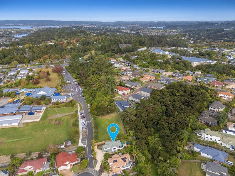 29 Westminster Gardens, Unsworth Heights, Auckland - Carousel 30