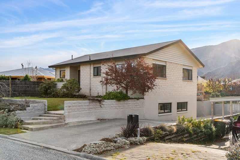32 Hood Crescent, Arrowtown, Arrowtown - Carousel 27