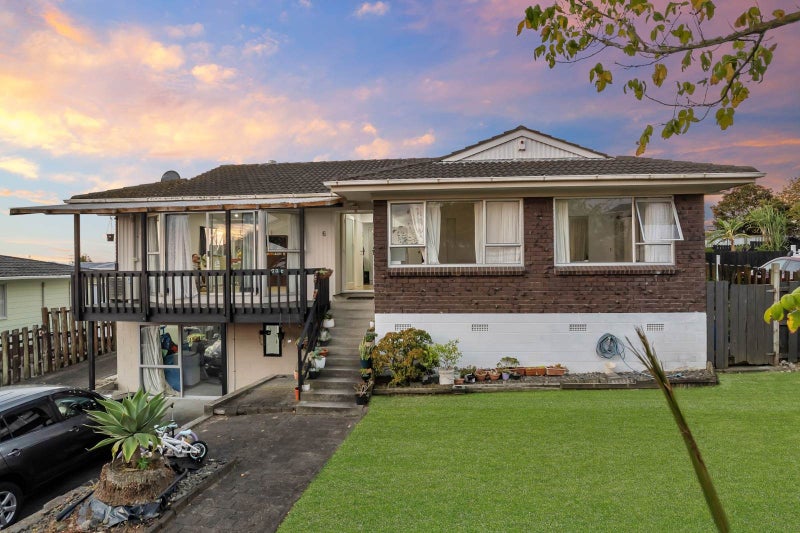 6 Courant Place, Clover Park, Auckland - Carousel 2